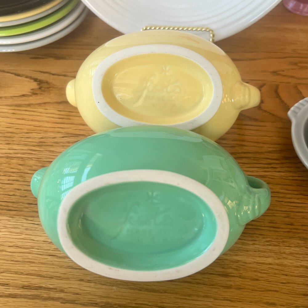 Vintage Post 1986 Classic Fiesta Gravy Boat, Sauce Boat, Yellow, Seamist - Picture 5 of 7